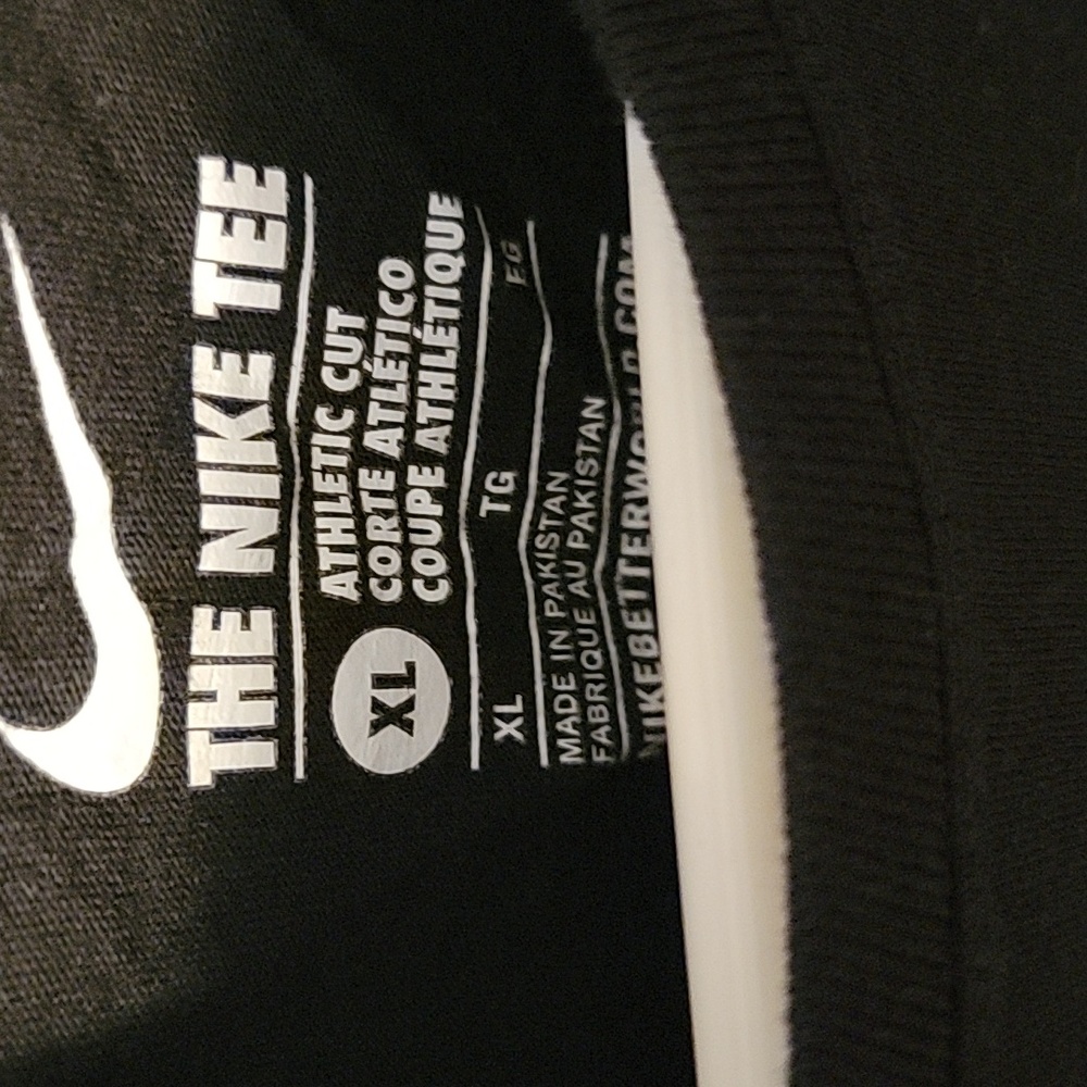 Nike Tee 💙 - Picture 3 of 4